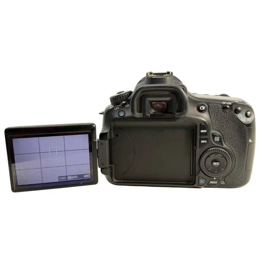 Canon EOS 60D 18.1MP Digital DSLR Camera - 2 Lenses - 3 Batteries - Tested/Works